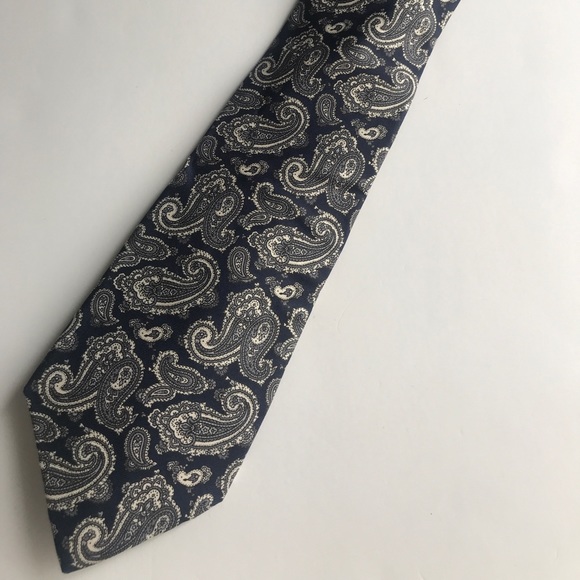 Chaps Ralph Lauren Tie Navy Silver Paisley Print - Picture 3 of 6
